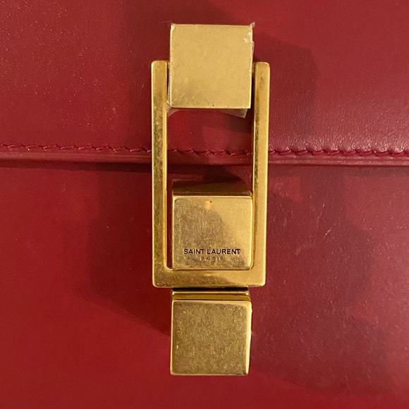 Brand New Authentic SAINT LAURENT
Smooth Calfskin Carre Satchel Royal - Picture 10 of 12